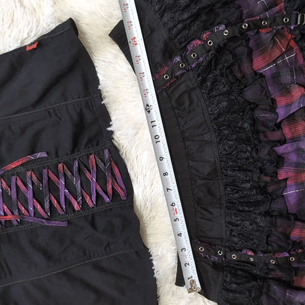 Y2K Vintage Tripp NYC 2 Piece Lace Up Corset & Garter Skirt Plaid Set XL/XXL - Picture 15 of 16